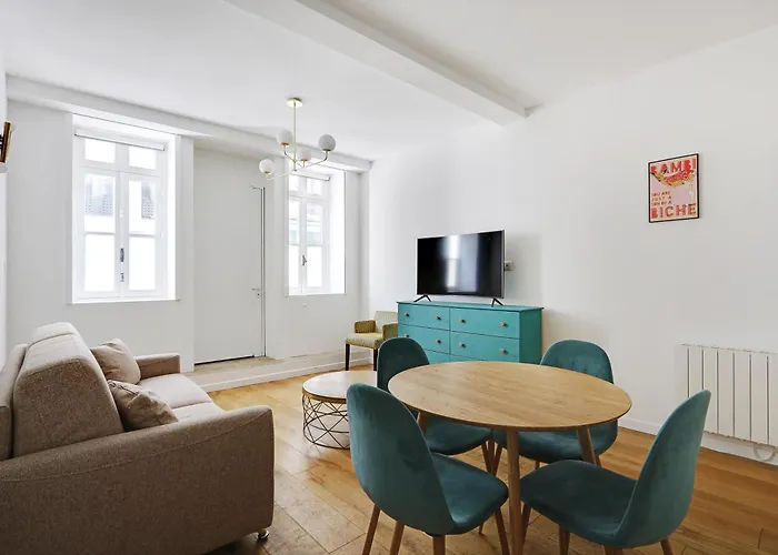 Pick A Flat\'S Apartment In Saint Germain - Rue Vaneau