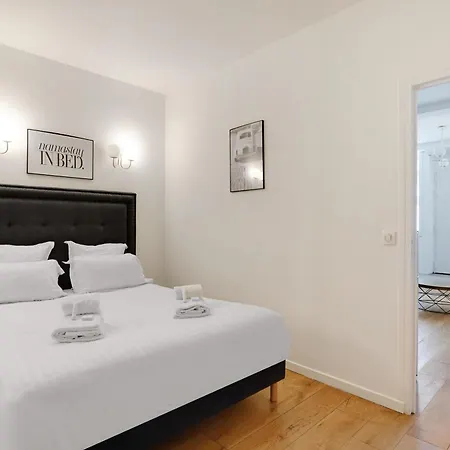 Pick A Flat'S Apartment In Saint Germain - Rue Vaneau Paris Exterior photo